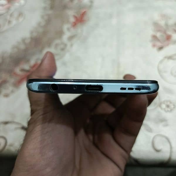 oppo f15 4