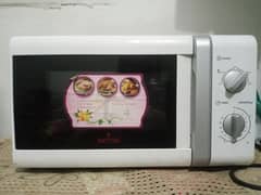 microwave oven. westpoint