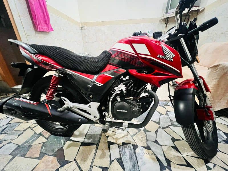 CB-150-F RED 4