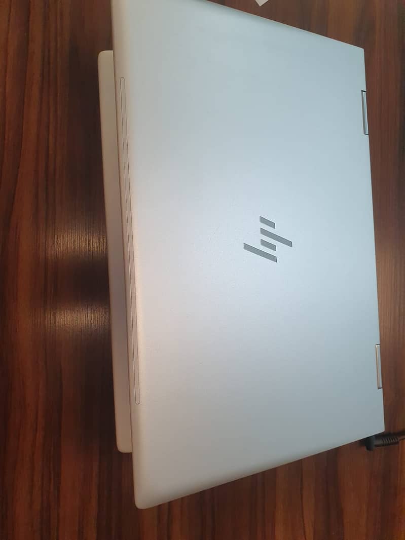 HP Envy 1