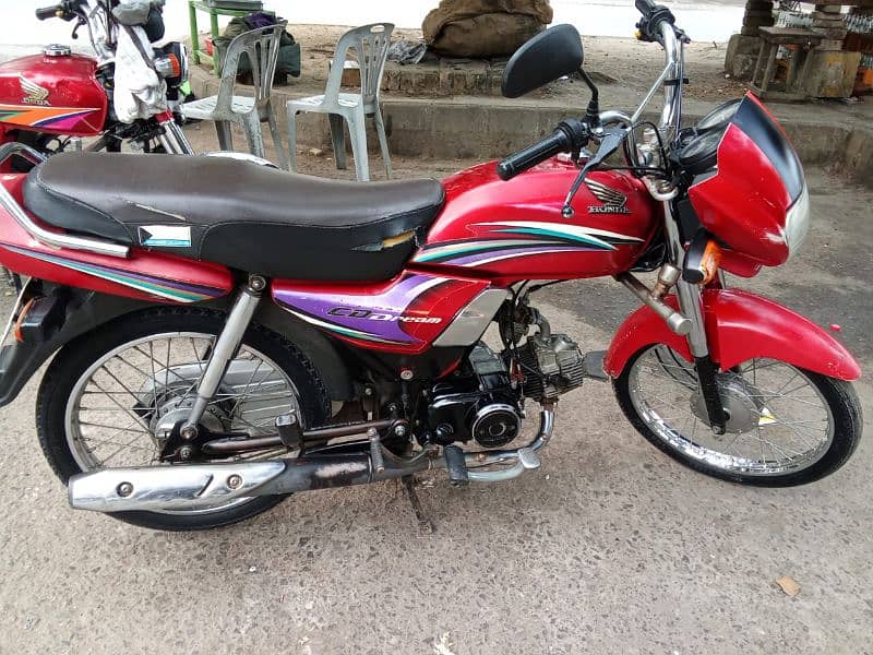 honda cd dream in good condition 0