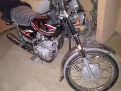 Honda 125 2024 month 04 total original seld bike