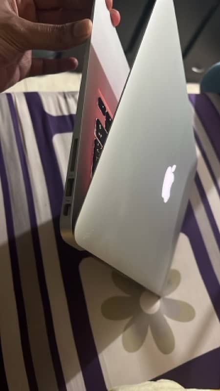 MacBook Air 17 for sale - Very good condition - No any fault 3