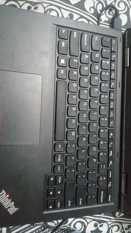 LENOVO 11 e laptop 0