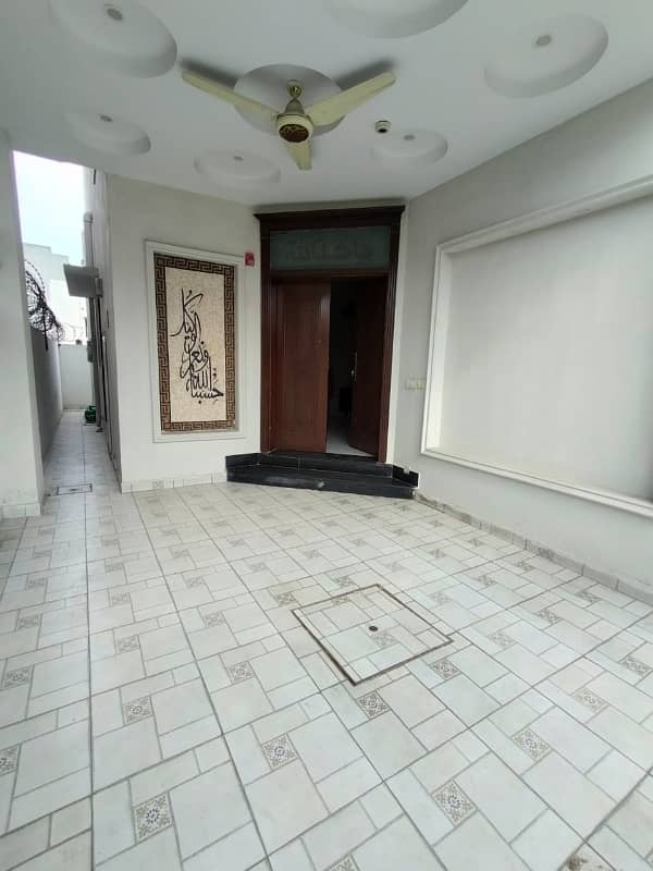 knaal 2bed seimi furnish upper portion for rent in hbfc society 17