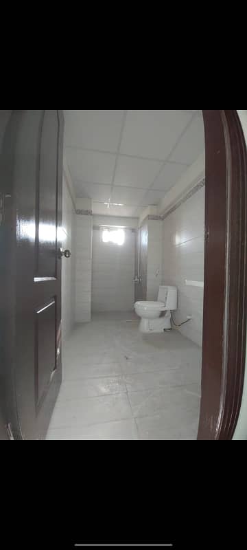 3 BED DD FLAT FOR SALE IN GULSHAN E IQBAL BLOCK 13D3 14