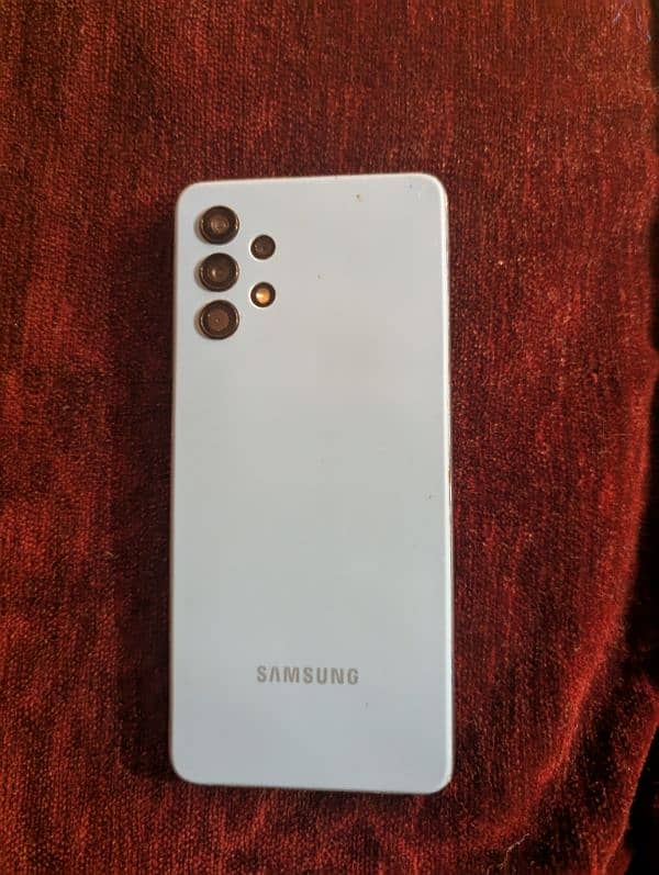 Samsung Galaxy a32 0