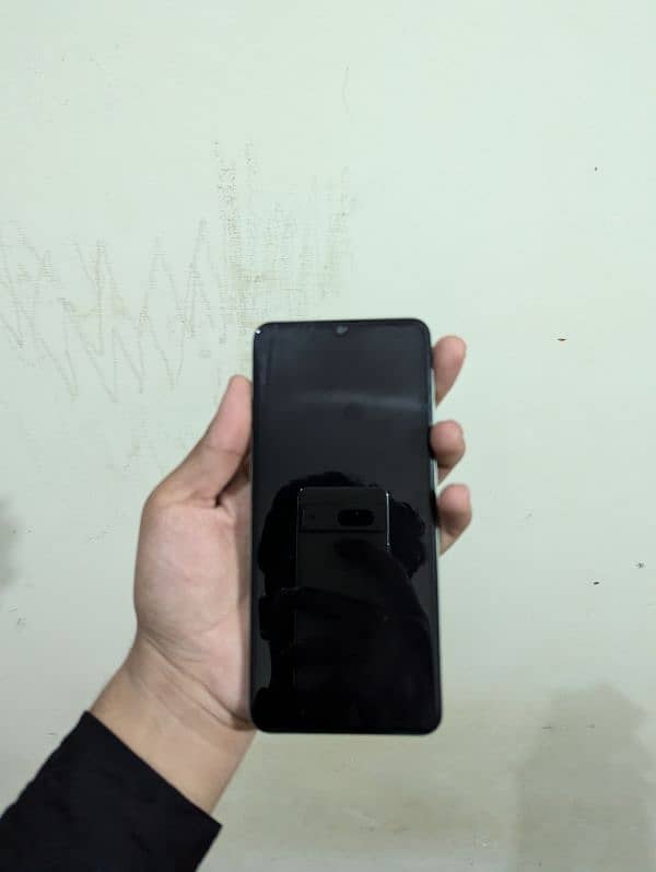 realme c63 4