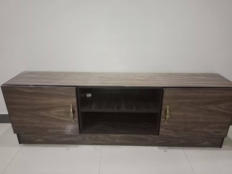 brown console for sale 1