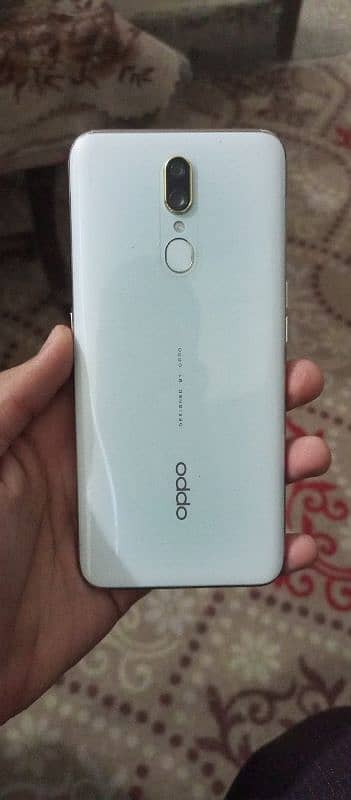 oppo f11 0