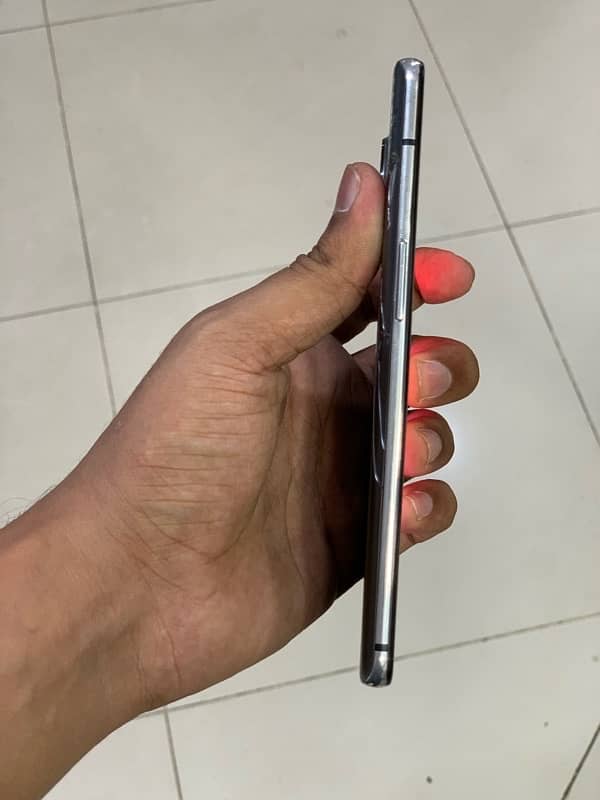 Oneplus 7t pta approved back glass broken only 8Gb 128Gb 3