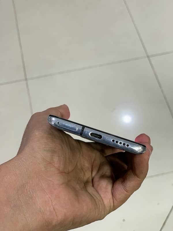 Oneplus 7t pta approved back glass broken only 8Gb 128Gb 4