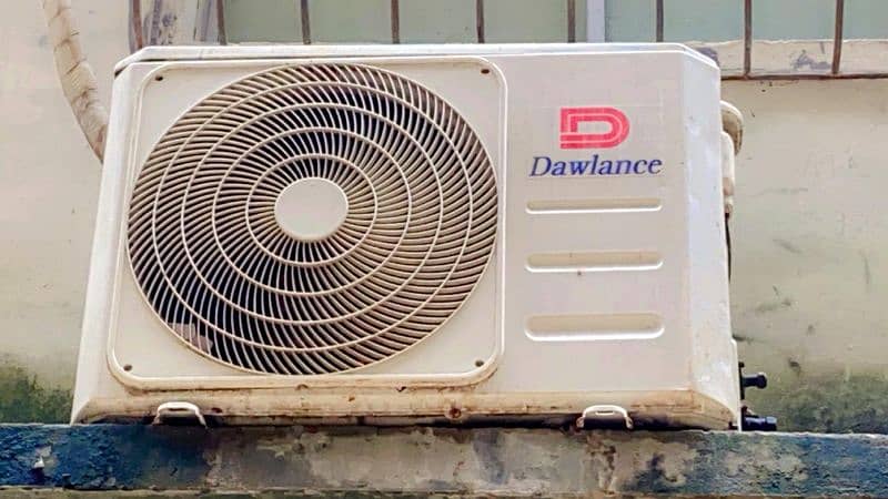 Dawlance 1ton split AC 4