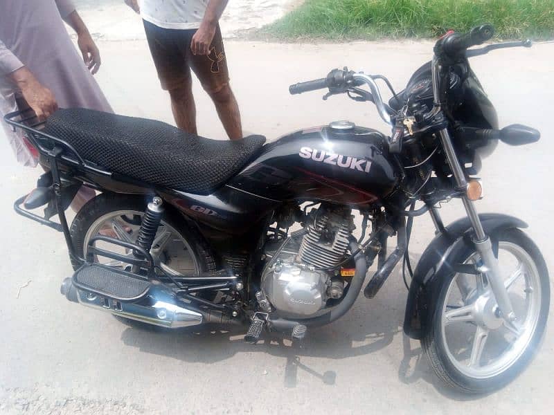 Suzuki motorcycle new condition 0