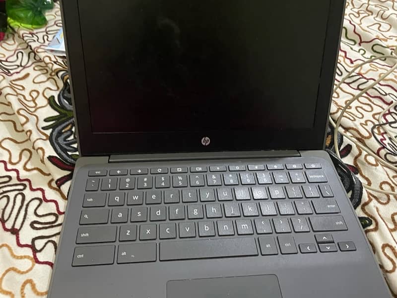 HP CHROME BOOK 0