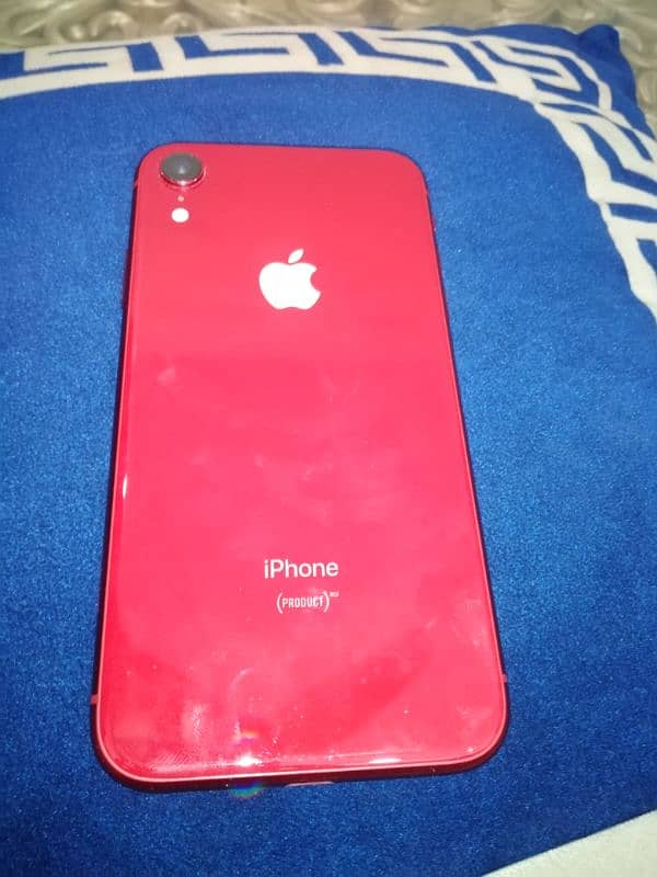 I PHONE XR 64GB 3