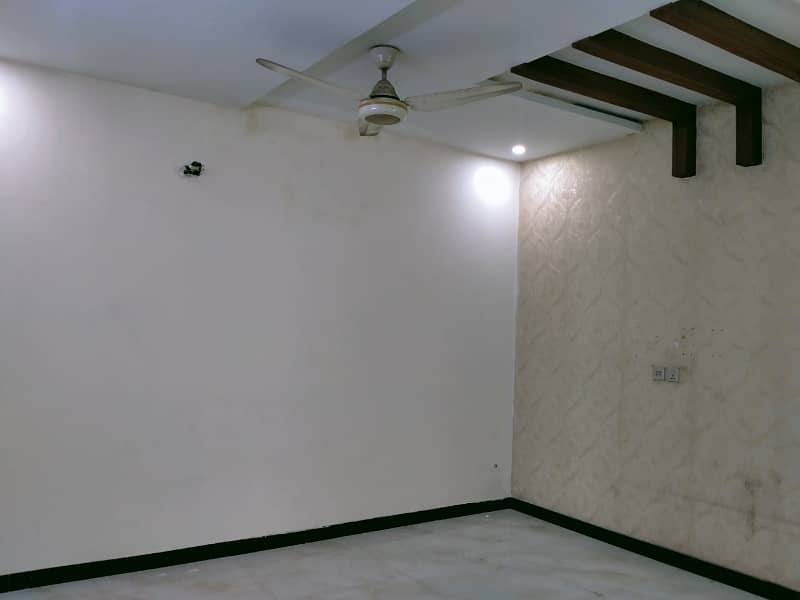 10 MARLA LIKE A NEW LUXURY GOOD CONDITION EXCELLENT HOUSE FOR RENT IN RAFI BLOCK BAHRIA TOWN LAHORE 21