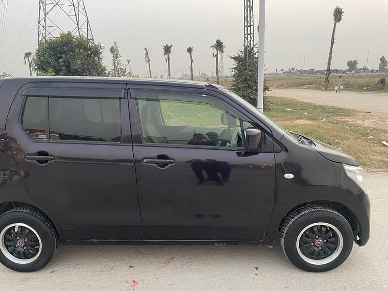 Suzuki Wagon R 2015 5