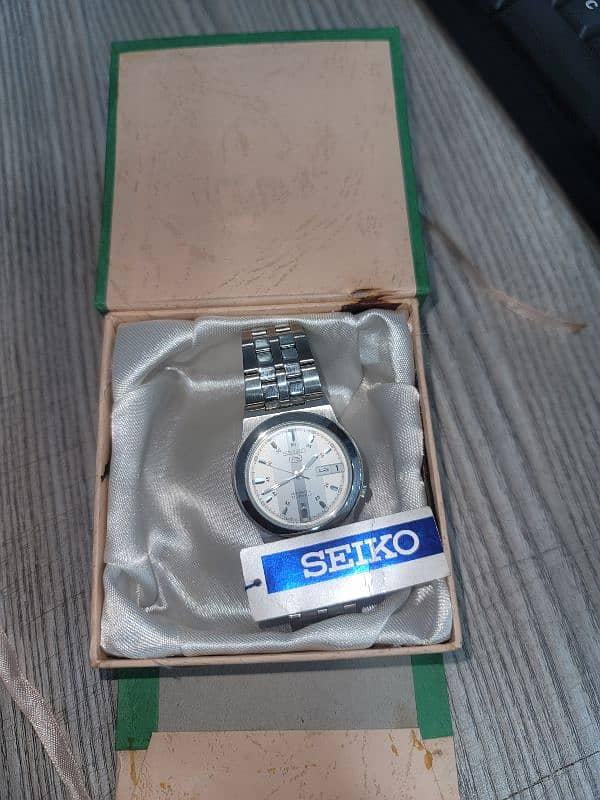 Seiko & Citizen Watch 9