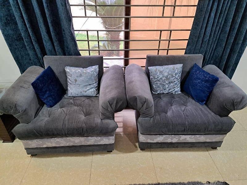 Sofa set with table 2