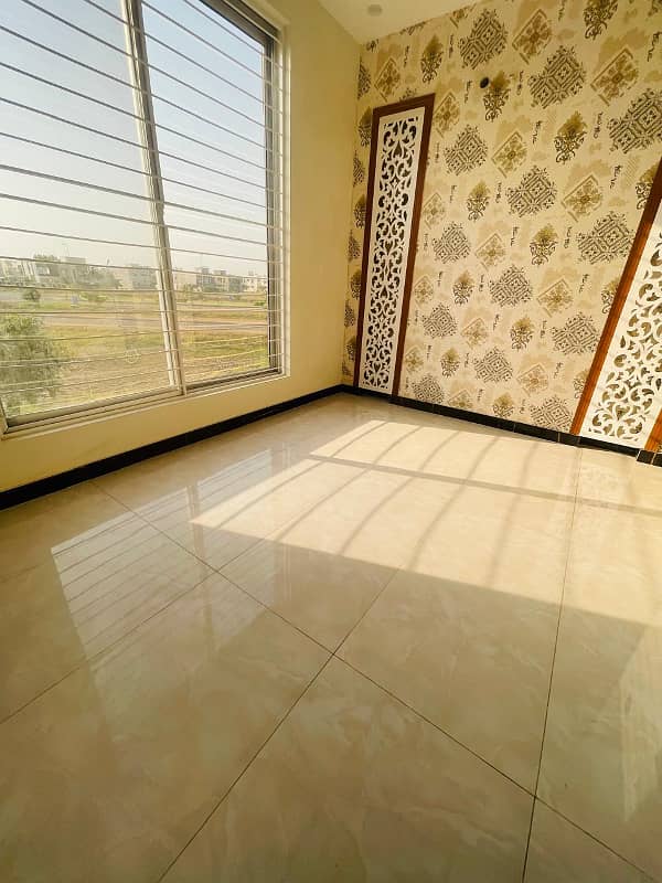 DEFENCE RAYA 5 MARLA BEAUTIFUL BRAND NEW HOUSE FOR SALE IN BAHRIA TOWN LAHORE 19