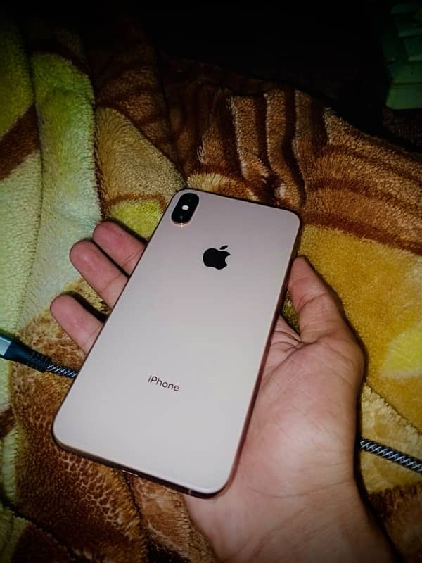 iPhone xs max 0