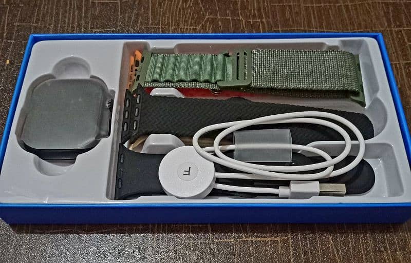 WISME WS10-5 ULTRA 10 Smart Watch 5 + 1 Complete Box Set | Brand New 2