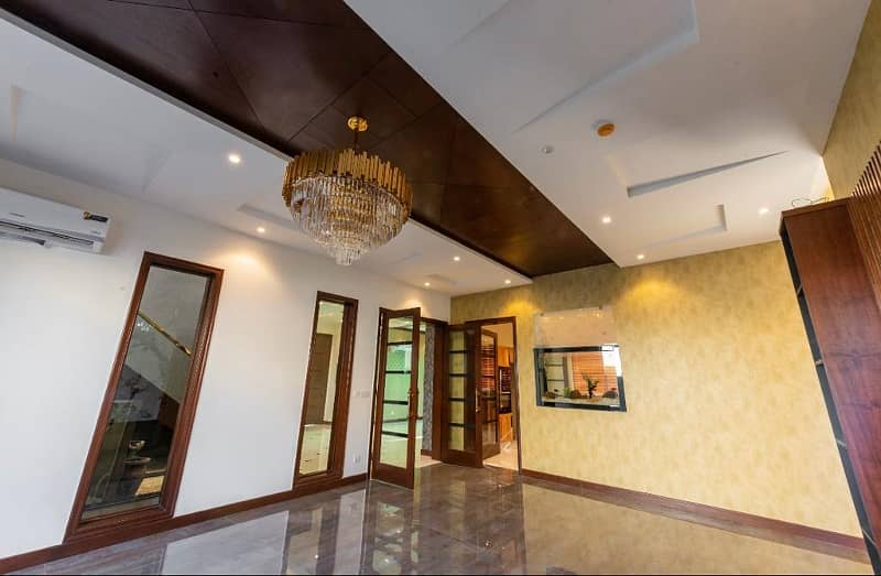 Luxurious 1 Kanal Home With Park Views In Dha Phase 6 34