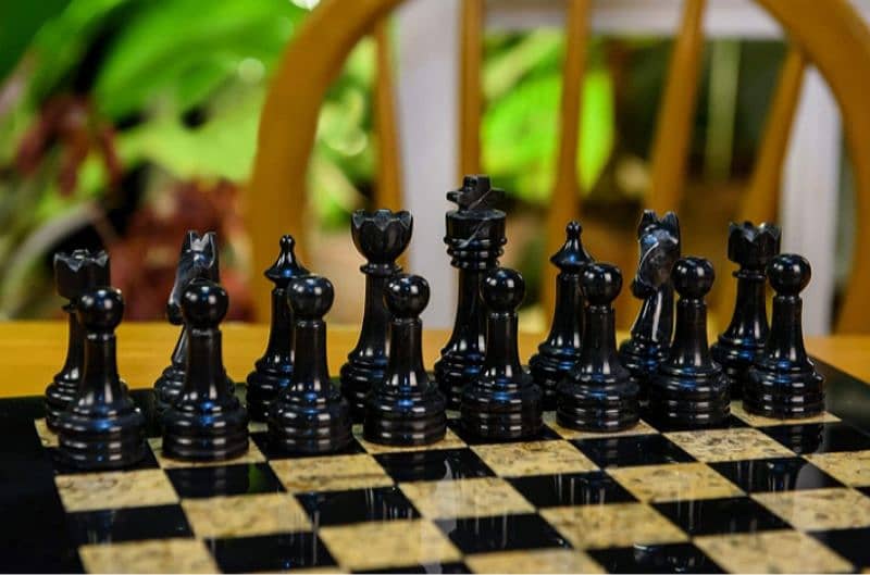 Fancy Marble Chess Sets / Luxurious Quality 1