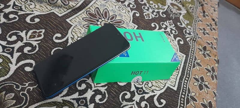 infinix hot 11  4/128 GB 1