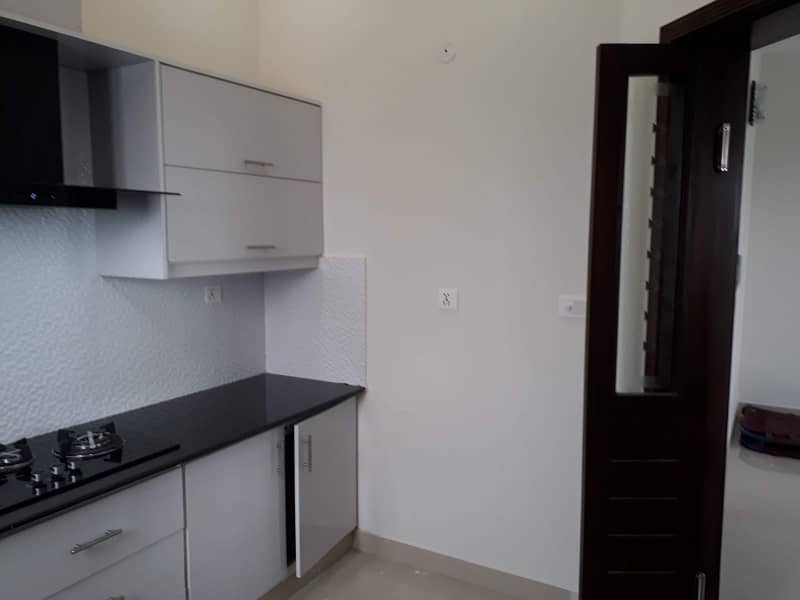 10 Marla House Available For Rent In Dha Phase 6 13