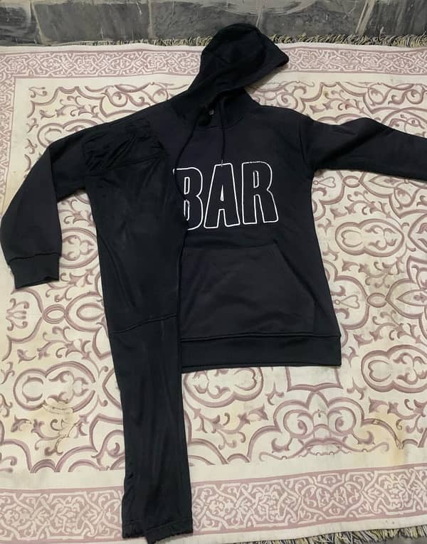 Track suit for sale 0