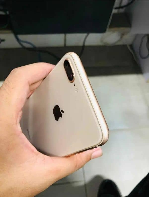 iphone 8+ 2