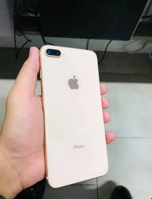 iphone 8+ 4