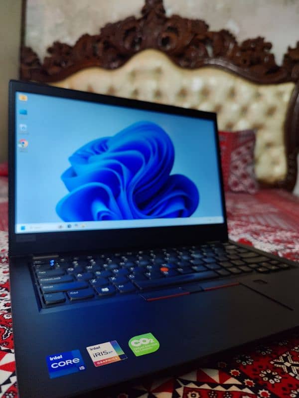 Lenovo Core i5 11th Gen | 256Gb Nvme 8Gb FAM | 13.3 inch FHD 1920×1080 1