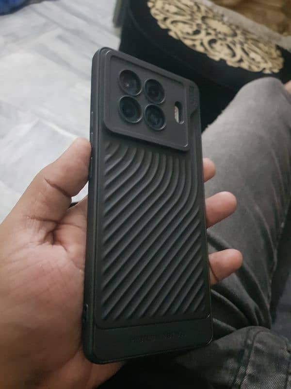 tecno spark 20 pro plus 2