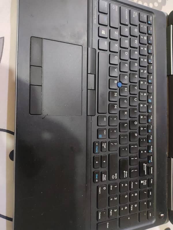 dell Precision 7510 3