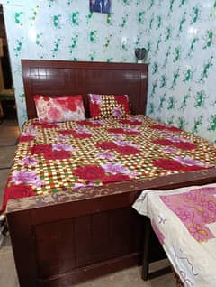 bed with 2side tables & dressing table