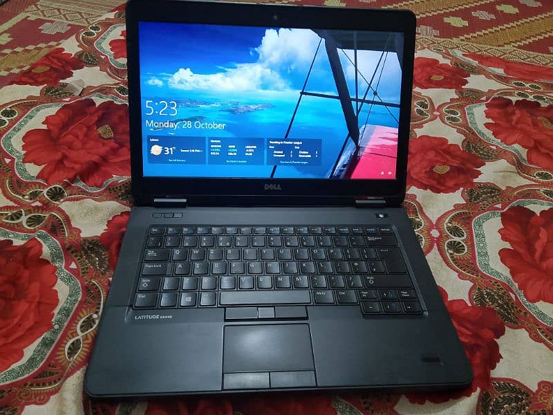 corei5 generation 4 8gb ram 128gb SSD windows 11 b smooth chlata he 0