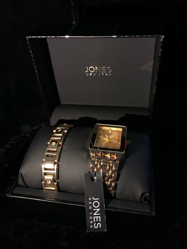 Jones New york watch 2