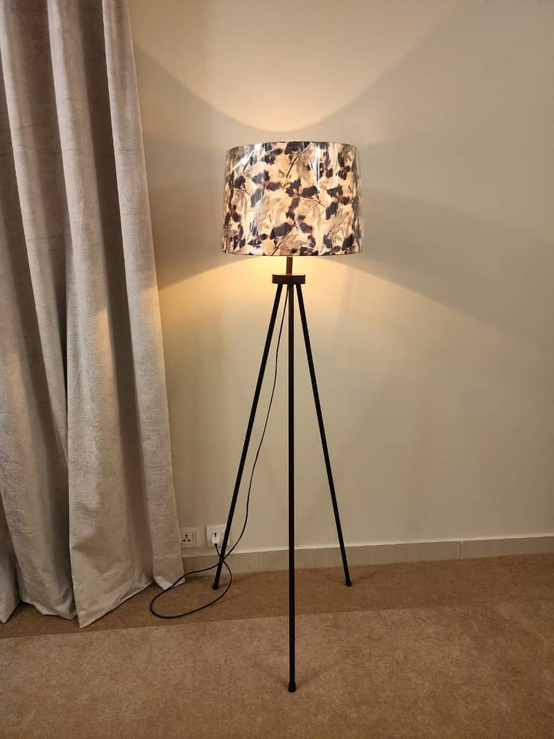 Brand New Standing Tripod Lamp for Sale with Beautiful Floral Shade 0