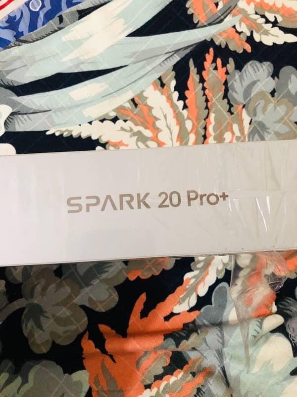 spark 20 pro+ 5