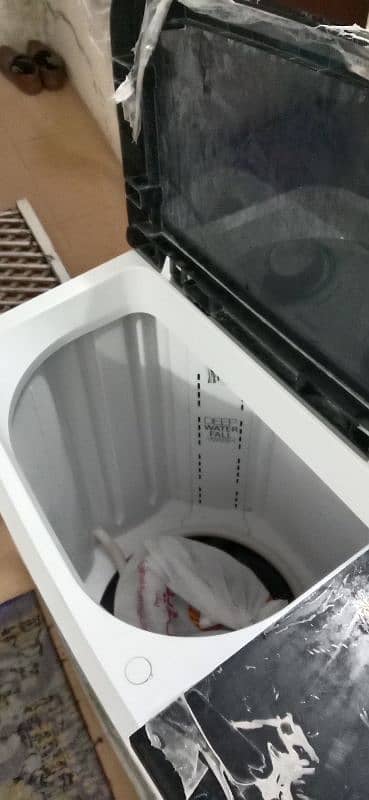 Dawlance washing machine 4