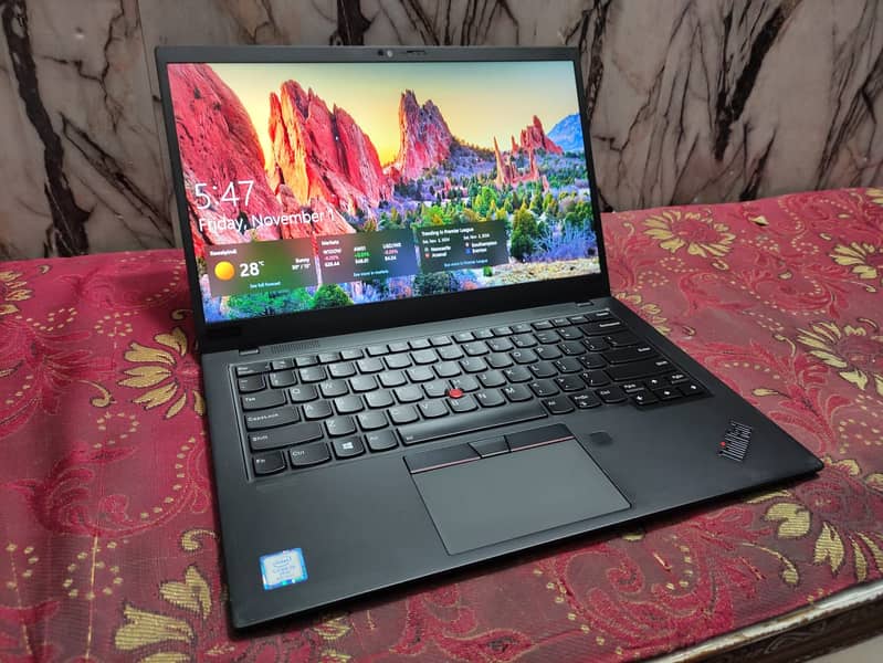 Lenovo Thinkpad X1 carbon Gen 7, 8th generation,Quardcore processors 0