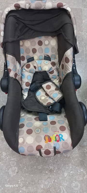 Car seat / baby carrier / kids car seat 3