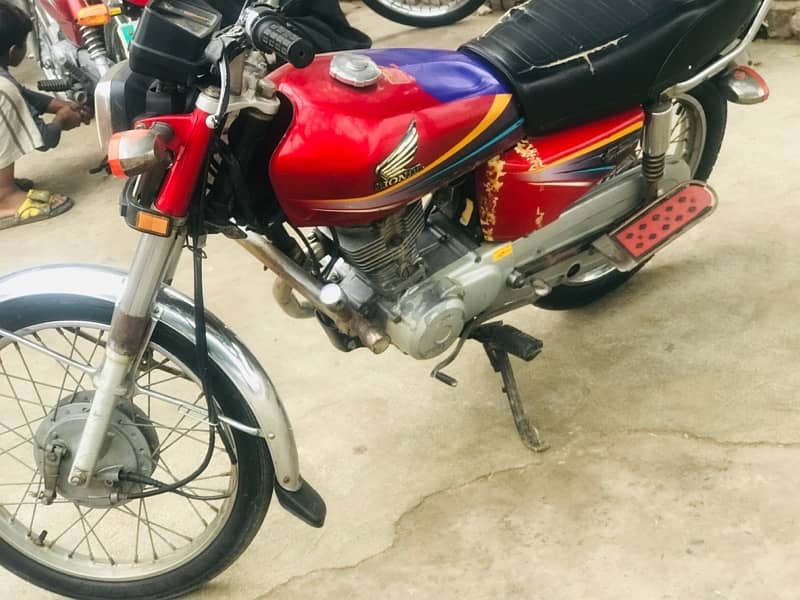 Honda 125 2011 urgent for sale 0