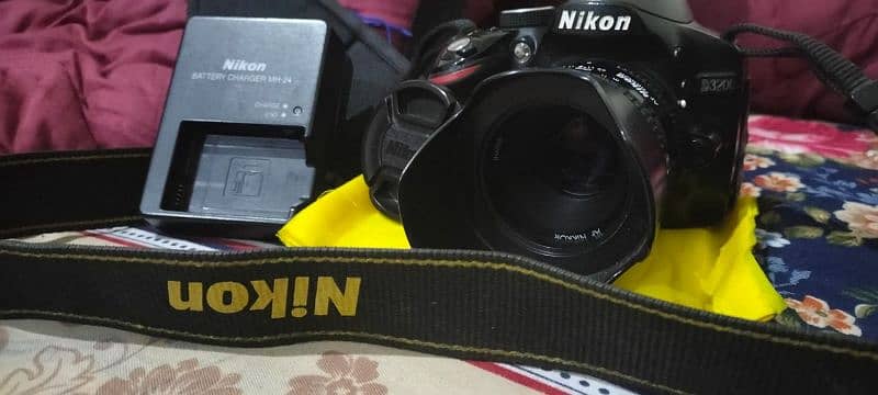 D3200 Nikon With 50mm low light lense original for sale urgently 3