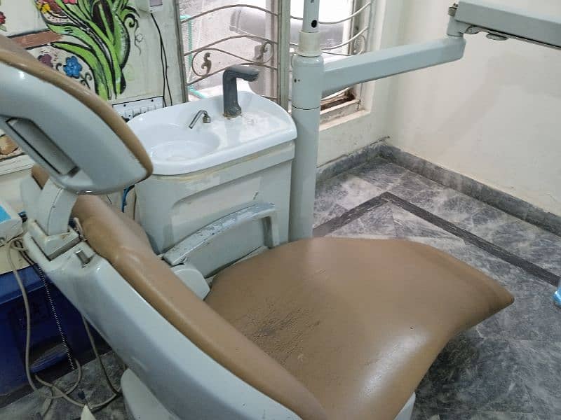 dental unit 3