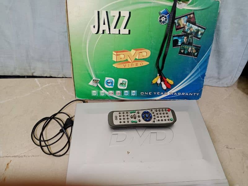 DVD/CD Player in Good Like New Condition 1