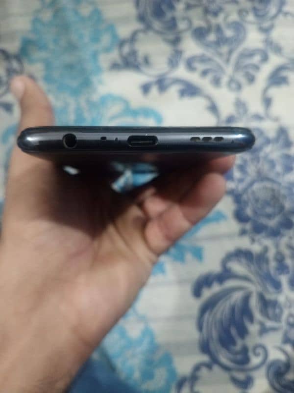 Oppo f17 pro 5